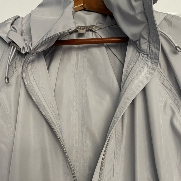 Athleta Lightweight Windbreaker/Rain Coat Gray Size Small - Picture 4 of 10